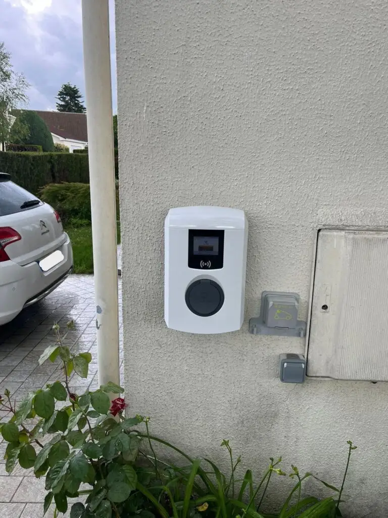 borne recharge voiture électrique maison